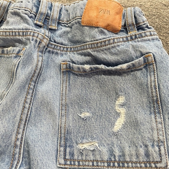 Zara Girls Wide leg Distressed Jeans Size 9 - Picture 4 of 4